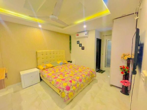 2 Bedroom Luxury Apartment in Bahria Town Phase 8
